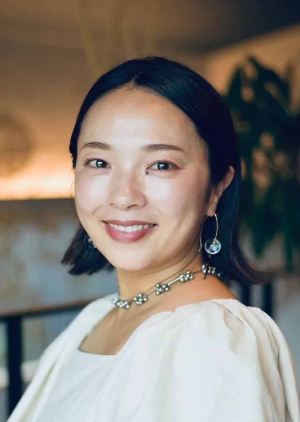 成竹早織